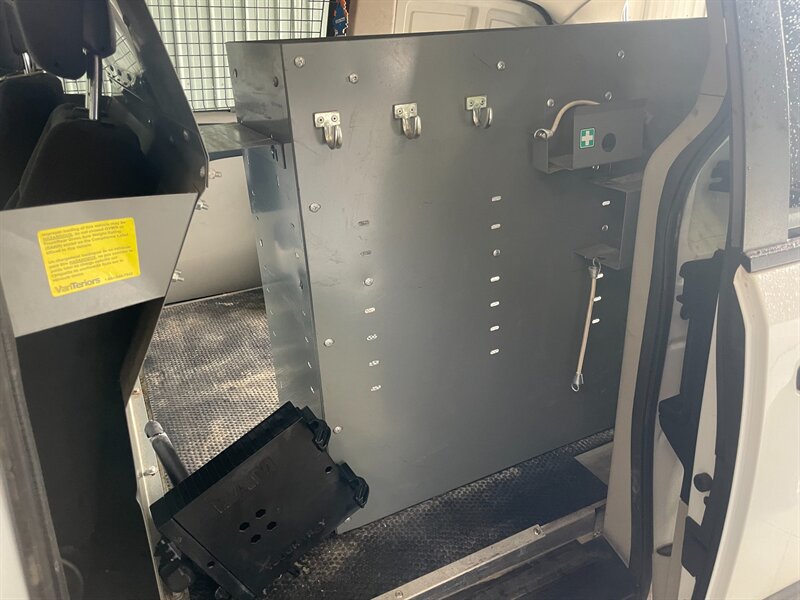 Used 2014 RAM C/V Tradesman FWD image 15