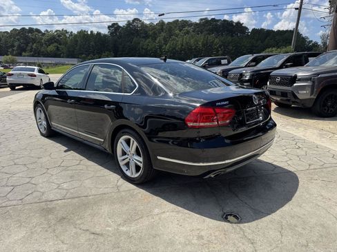 Used 2014 Volkswagen Passat TDI SE FWD image 11
