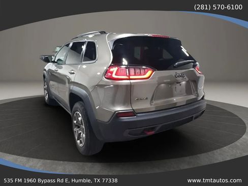 Used 2020 Jeep Cherokee Trailhawk w/ Cold Weather Group AWD/4WD image 4