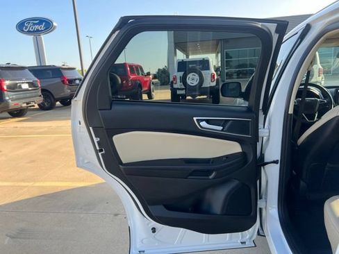 Used 2024 Ford Edge SEL w/ Convenience Package AWD/4WD image 13