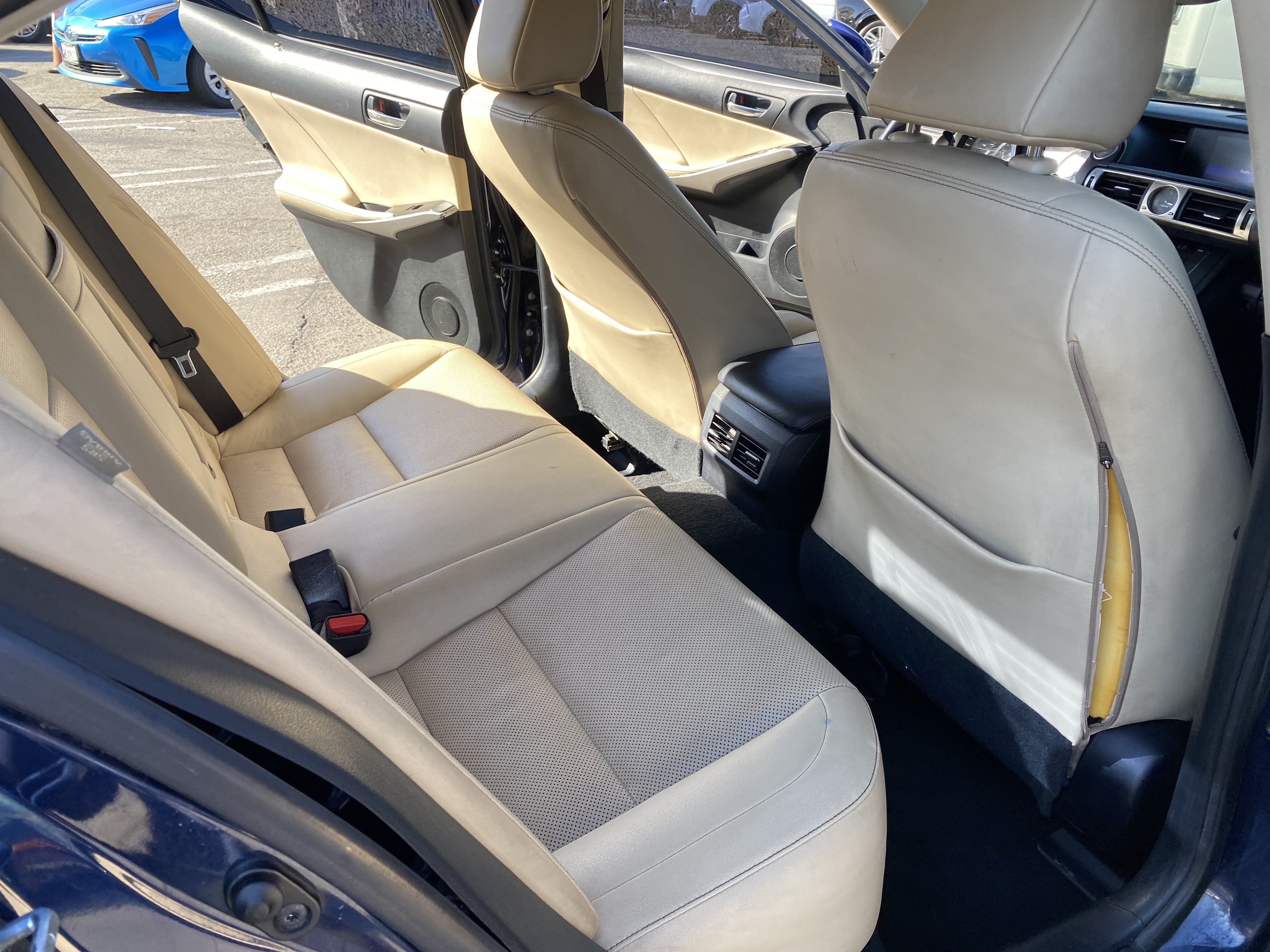 Used 2015 Lexus IS 250 RWD image 19