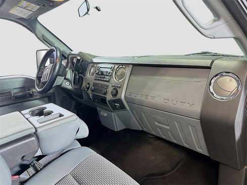 Used 2012 Ford F250 XLT w/ XLT Value Pkg image 26