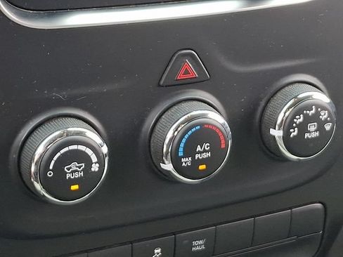Used 2018 RAM 1500 Express w/ Express Value Package AWD/4WD image 14