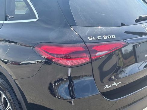 Used 2024 Mercedes-Benz GLC 300 image 13