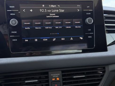 New 2026 Volkswagen Jetta SE FWD image 13