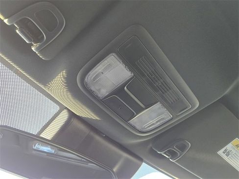 Used 2019 Honda Civic Sport image 18