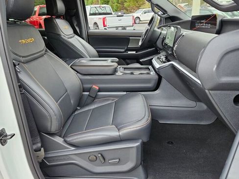 New 2025 Ford Expedition Tremor image 17