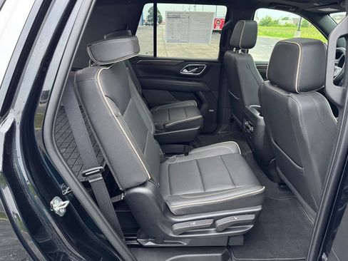 Used 2023 Chevrolet Tahoe Premier w/ Premium Package AWD/4WD image 24