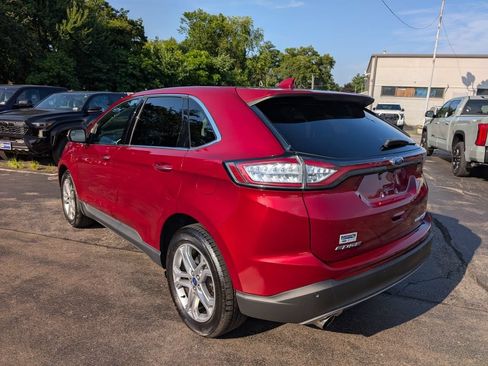Used 2018 Ford Edge Titanium w/ Cold Weather Package AWD/4WD image 5
