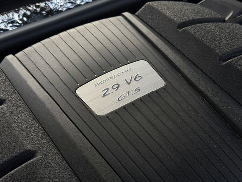 Used 2020 Porsche Macan GTS w/ Sport Chrono Package image 10