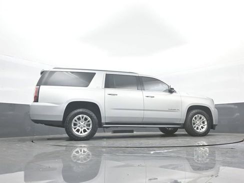 Used 2017 GMC Yukon XL SLT w/ Open Road Package image 34