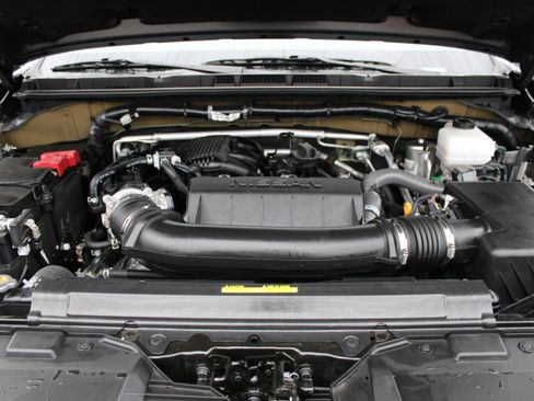 Certified 2025 Nissan Frontier S image 30