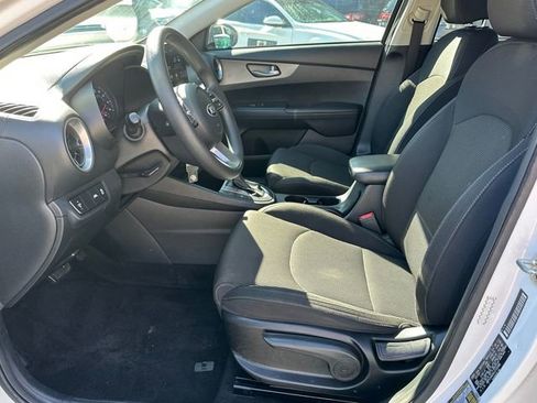 Used 2020 Kia Forte Sedan FWD image 7