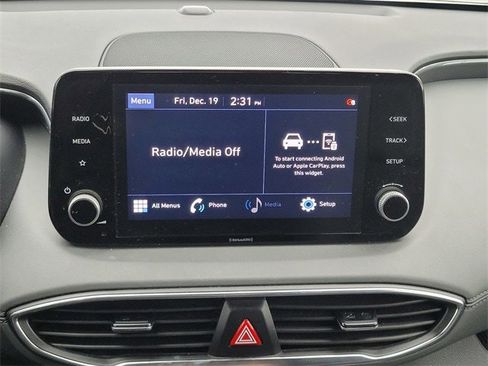 Certified 2022 Hyundai Santa Fe SEL image 17