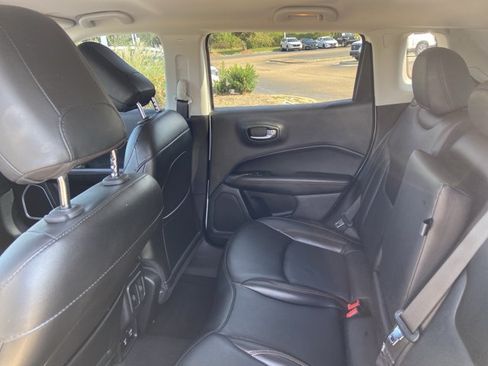 Used 2020 Jeep Compass Limited AWD/4WD image 17