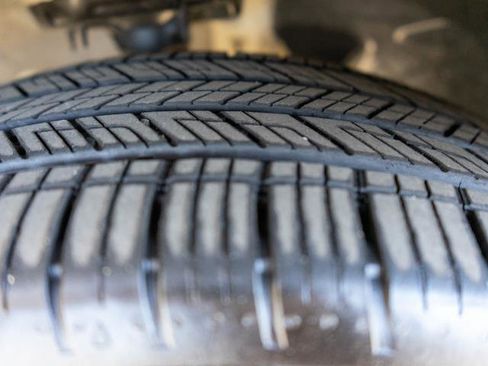 Certified 2024 Kia EV6 Light image 36