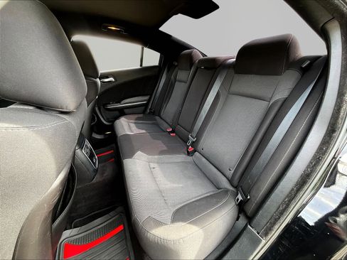 Used 2018 Dodge Charger SXT Plus RWD image 22