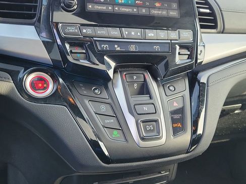 Used 2021 Honda Odyssey Touring image 28