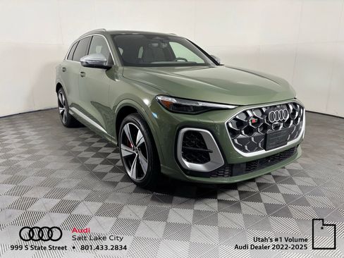 New 2026 Audi SQ5 Prestige AWD/4WD image 1