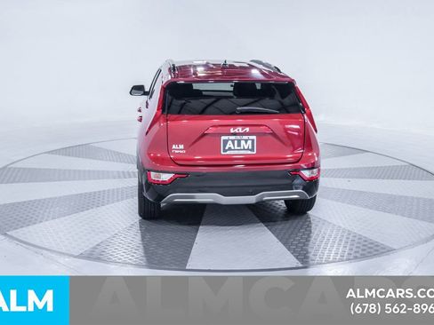Used 2024 Kia Niro Wind image 9