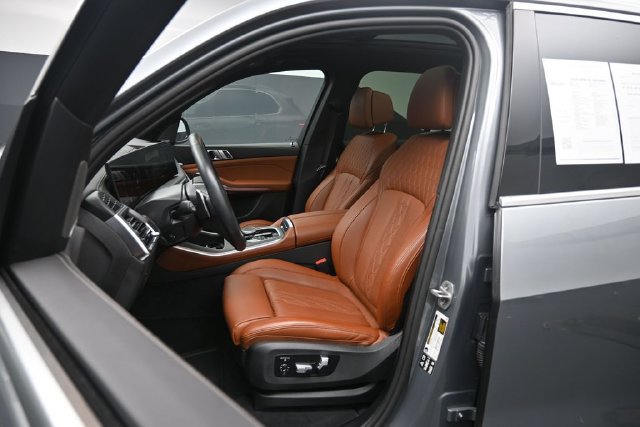 Used 2026 BMW X5 xDrive40i w/ Climate Comfort Package AWD/4WD image 15