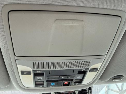 Used 2016 Acura MDX FWD w/ Technology Package image 17