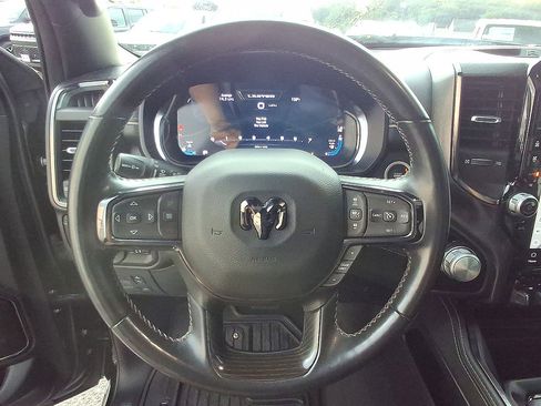 Used 2024 RAM 1500 Limited AWD/4WD image 22