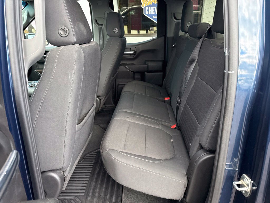 Used 2021 Chevrolet Silverado 1500 LT AWD/4WD image 34