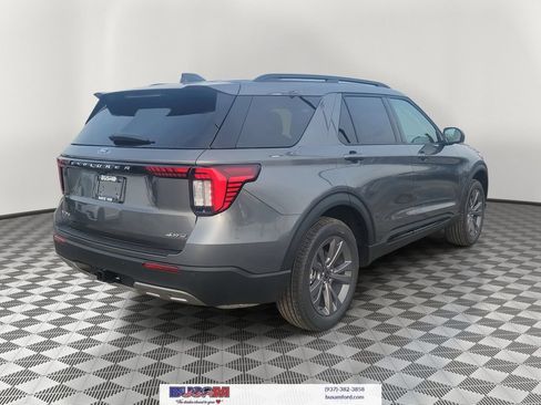 New 2026 Ford Explorer Active w/ Active Comfort Package AWD/4WD image 4