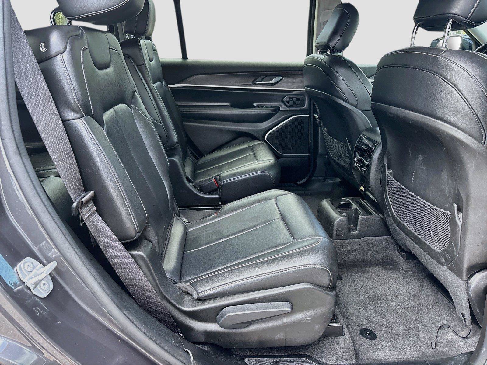 Used 2022 Jeep Grand Cherokee L Limited w/ MOPAR Finishing Package RWD image 24
