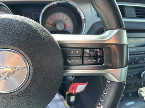 Used 2011 Ford Mustang Premium w/ 202A Rapid Spec Order Code image 23