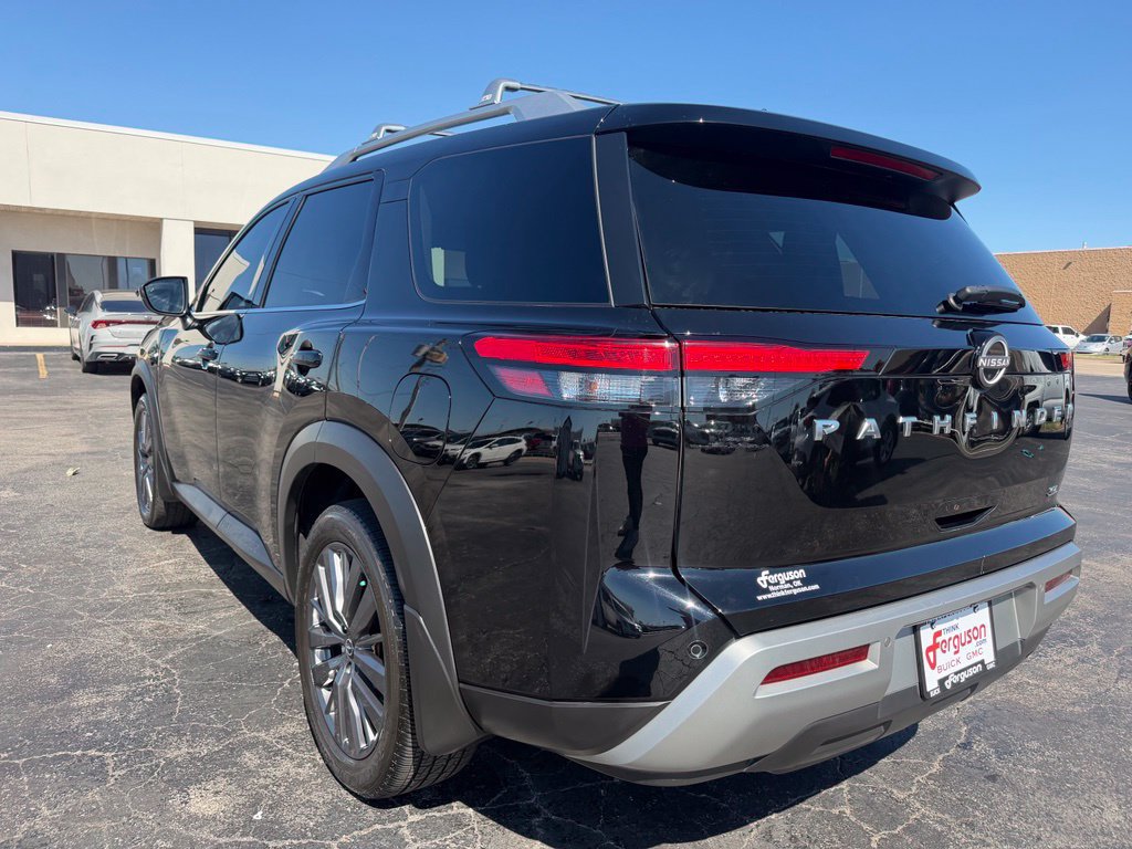 Used 2023 Nissan Pathfinder SL w/ SL Premium Package FWD image 13