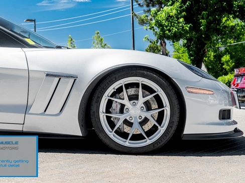 Used 2010 Chevrolet Corvette Grand Sport w/ Preferred Equipment Group RWD image 11
