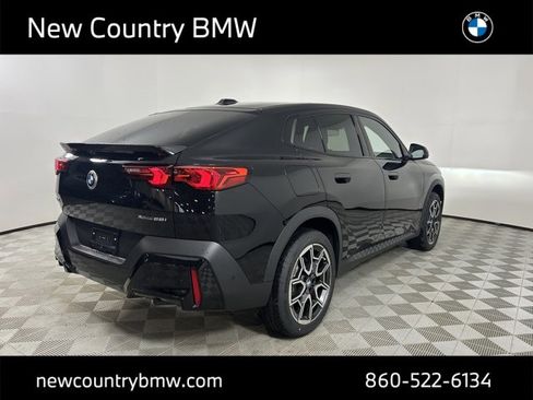 New 2026 BMW X2 xDrive28i w/ Technology Package image 3