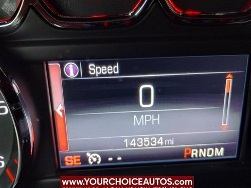 Used 2015 GMC Sierra 1500 SLE w/ SLE Value Package image 30