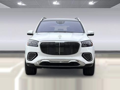 New 2026 Mercedes-Benz Maybach GLS 600 4MATIC image 5