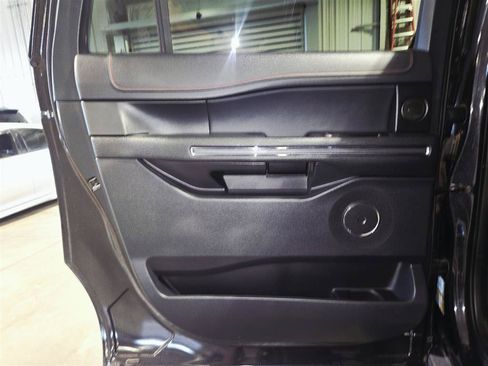 Used 2022 Ford Expedition Max Limited AWD/4WD image 43