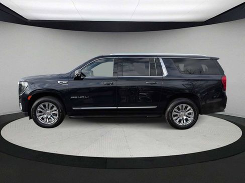 Used 2024 GMC Yukon XL Denali image 5