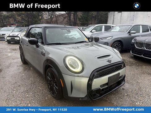 Used 2023 MINI Cooper S image 1