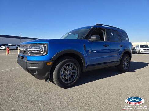 New 2025 Ford Bronco Sport Big Bend w/ Convenience Package AWD/4WD image 2