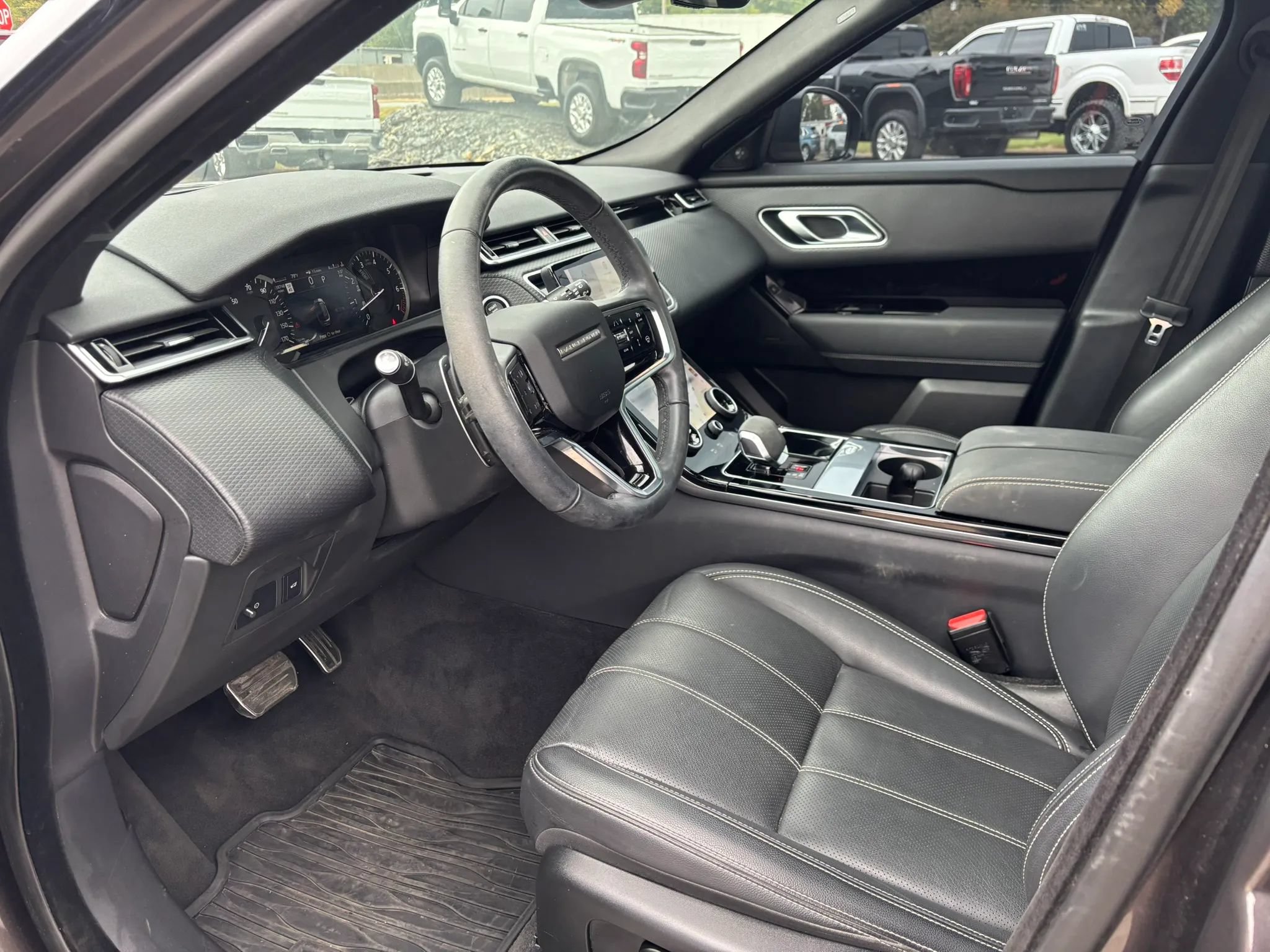 Used 2023 Land Rover Range Rover Velar R-Dynamic S AWD/4WD image 12