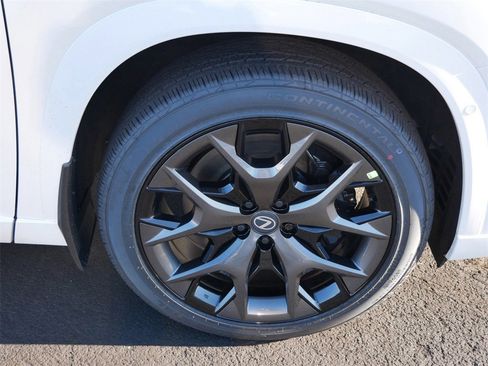 New 2026 Lexus TX 500h AWD image 7