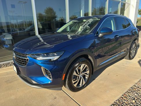 Used 2023 Buick Envision Essence image 1