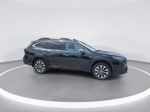 Used 2024 Subaru Outback Touring XT w/ Popular Package #2 AWD/4WD image 9