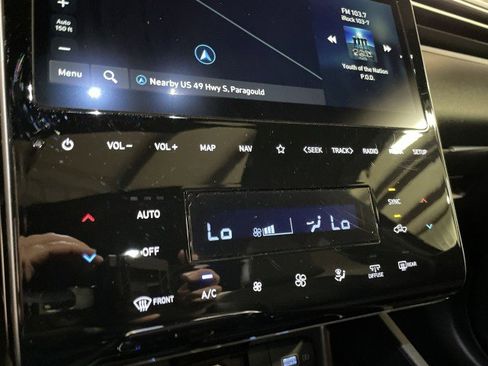 Used 2024 Hyundai Santa Cruz Night image 22