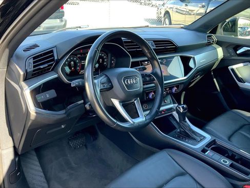 Used 2023 Audi Q3 2.0T Premium image 17