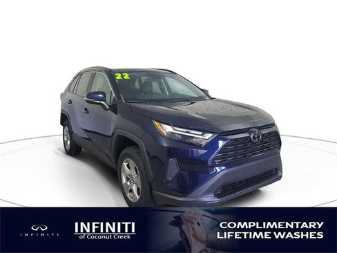 Used 2022 Toyota RAV4 XLE image 1