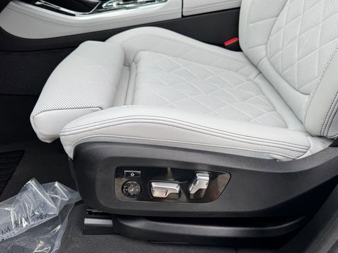 Certified 2024 BMW X5 xDrive40i w/ M Sport Package image 20
