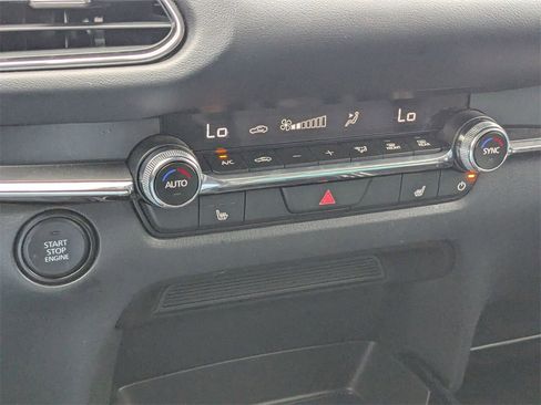 Used 2025 MAZDA CX-30 AWD 2.5 S w/ Preferred Package image 22