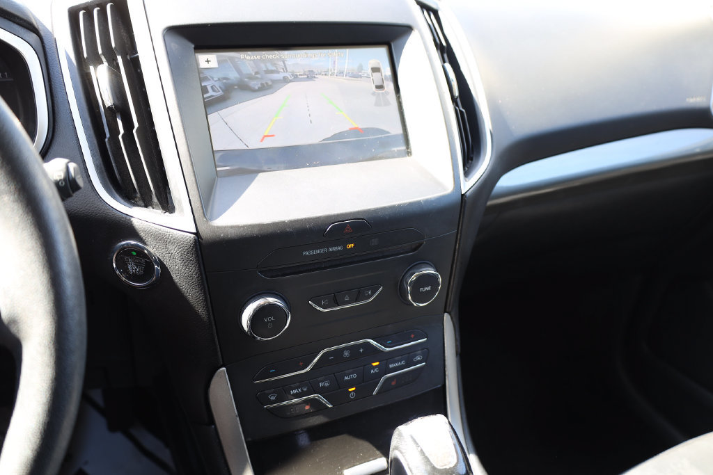 Used 2018 Ford Edge SEL w/ Equipment Group 201A AWD/4WD image 15